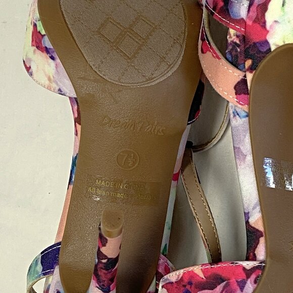 Dream Pairs Oppointed 7.5 Floral T-Strap Closed Toe Stiletto Heel Dress Pumps - Picture 11 of 12